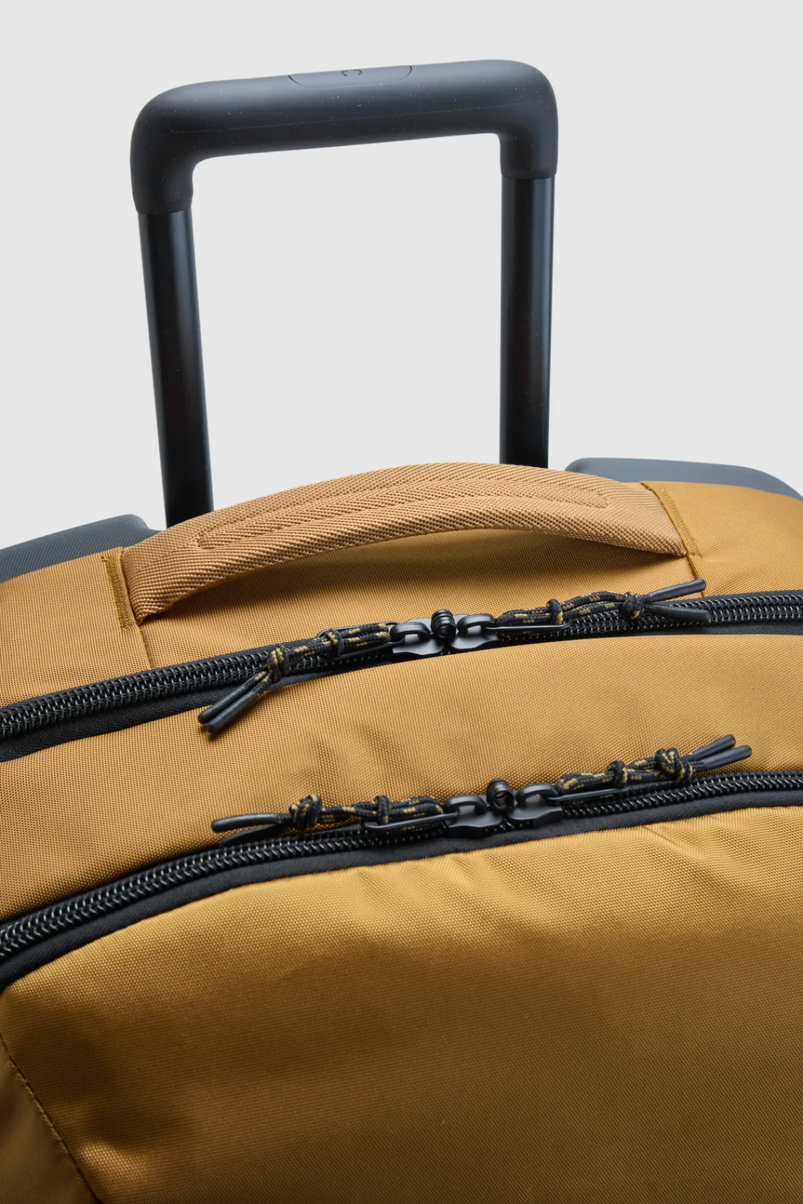 Discovery Wheeled Duffle