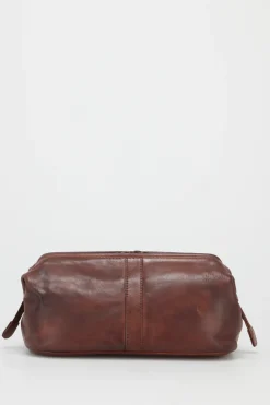 Flynn Leather Washbag