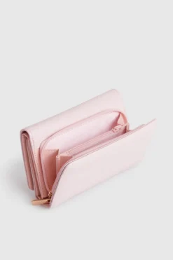 Medium Trifold Wallet