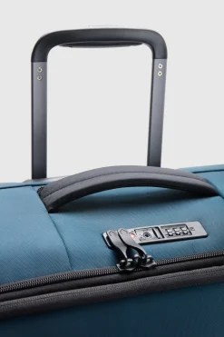 Soft Stripe 2.0 69cm Suitcase